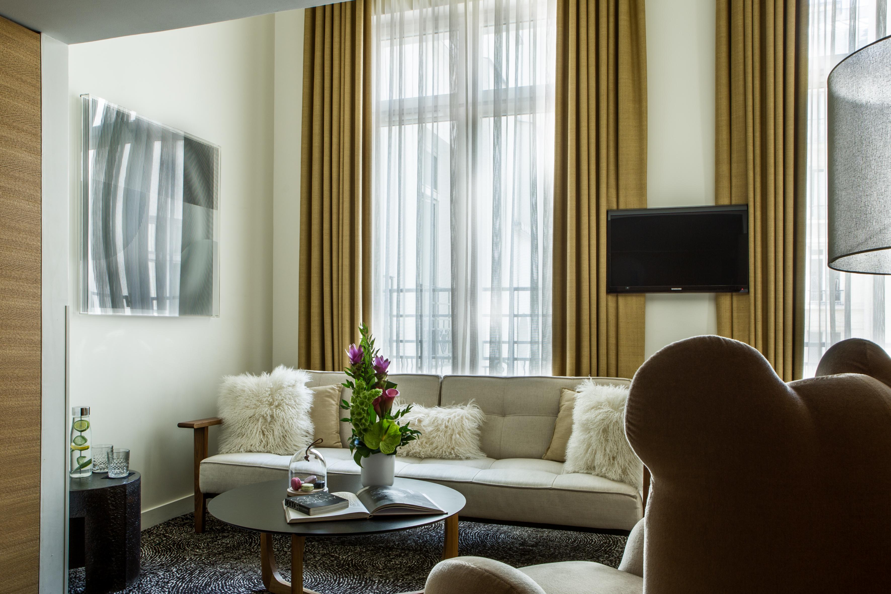 Hotel Marignan Champs-elysees Parijs